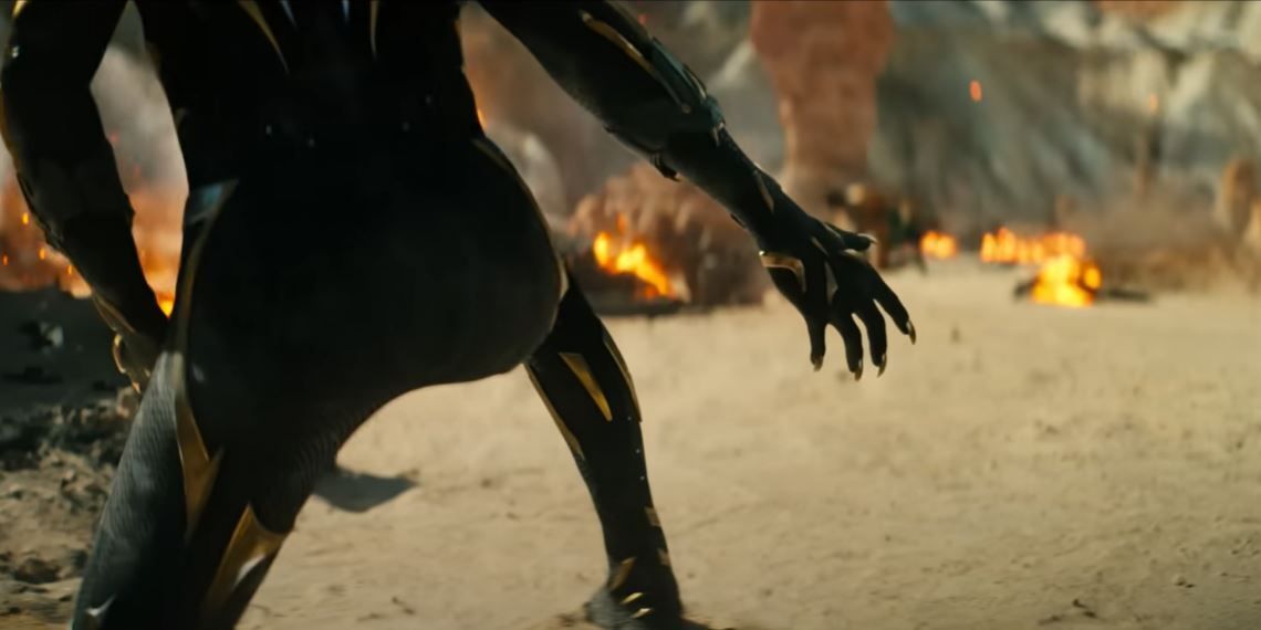 Shuri fighting Namor in Black Panther Wakanda Forever